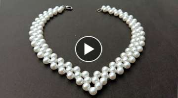 How To Make / A Pearl Necklace 