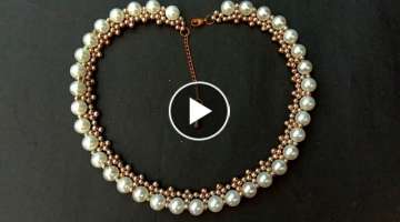 How To Make / Easy Pearl Necklace
