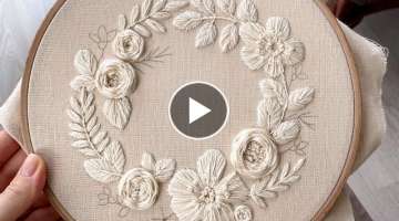 Embroidery for beginners. Cream flower wreath